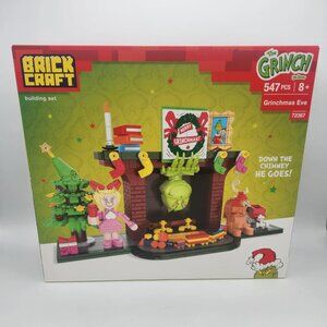 NEW Brickcraft - Dr. Seuss - The Grinch In Fireplace Building Block Set - 547pcs